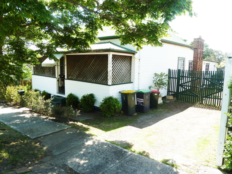 16 Morehead Street, Lambton, NSW 2299