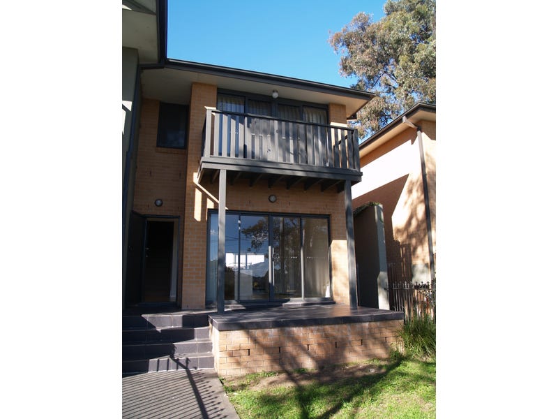 28B Ivanhoe Street, Ingleburn, NSW 2565 Property Details