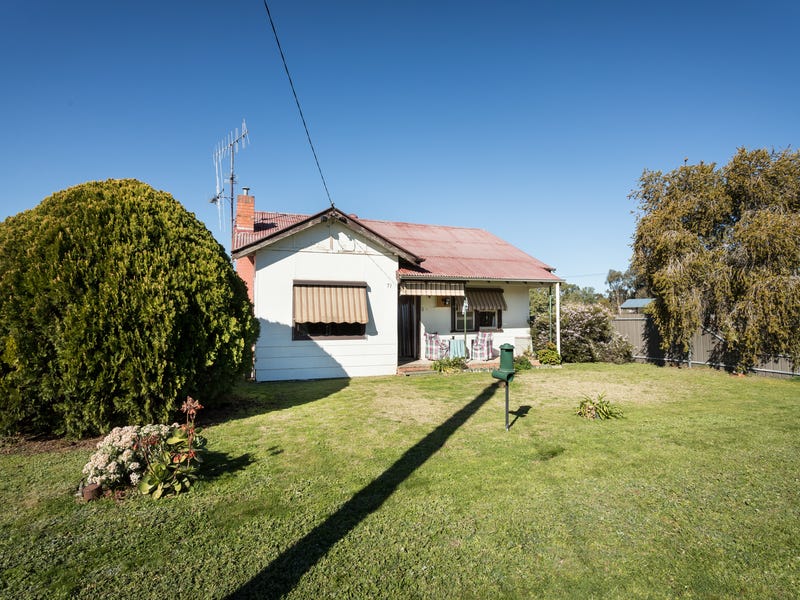71 Albert Street, Tatura, Vic 3616 House for Sale