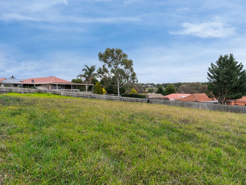 20 Pinnacle Rise, Lilydale, VIC 3140