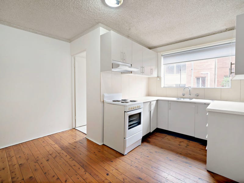 2/8 Mooney Street, Strathfield South, NSW 2136