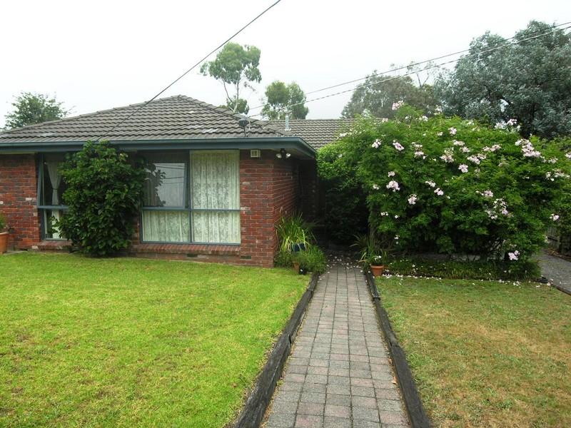 19 Yarra Road, Croydon, VIC 3136