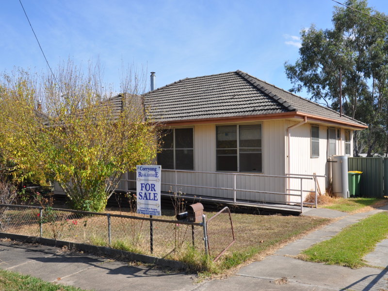 36 Hamilton Cres, Corryong, VIC 3707