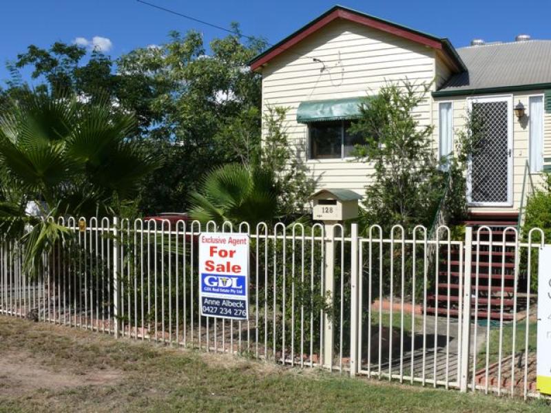 128 Arthur Street, Roma, Qld 4455 Property Details