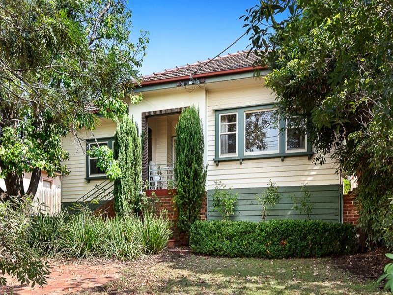 393 Pascoe Vale Road, Strathmore, Vic 3041 Property Details