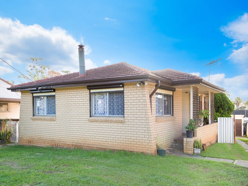 9 Busby Road, Busby, NSW 2168