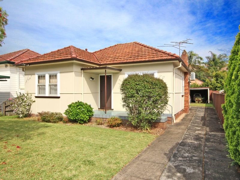 19 Hardy Avenue, Riverwood, NSW 2210 Property Details