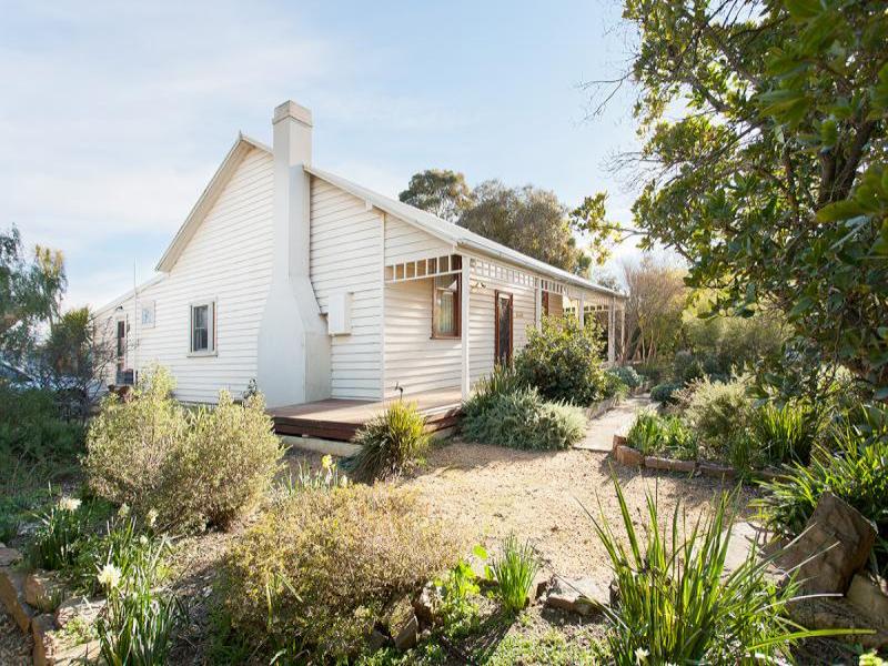 134 Duke Street, Castlemaine, Vic 3450 Property Details