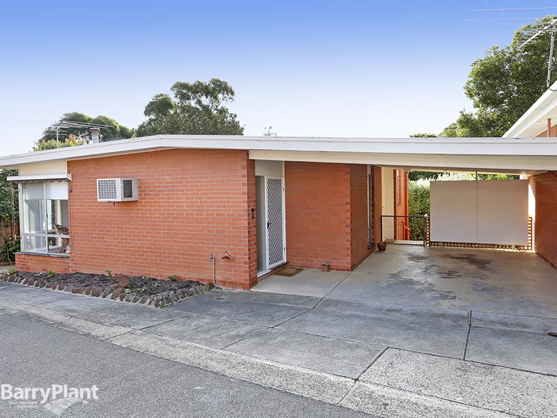 8/228 Roslyn Road, Highton, Vic 3216 Property Details