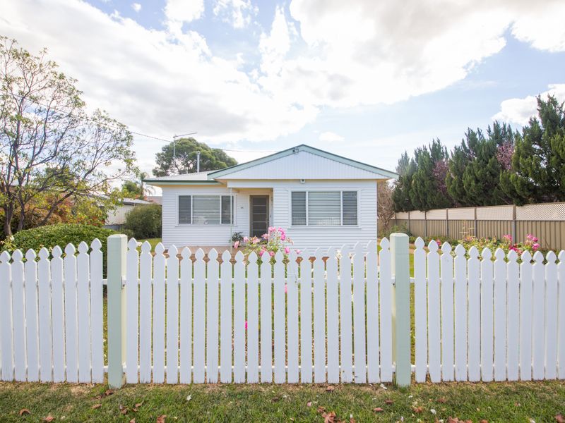41 Young Street, Dubbo, NSW 2830 Property Details