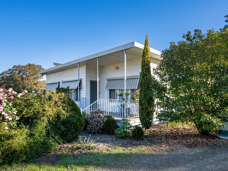 27 Boundary Road, Glenrowan, Vic 3675 Property Details