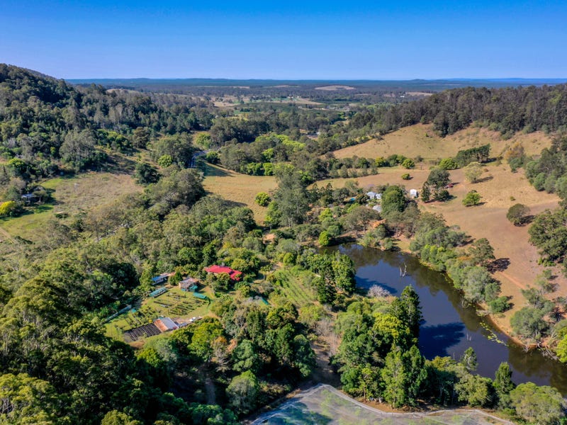 26 Burns Road, Ross Creek, QLD 4570
