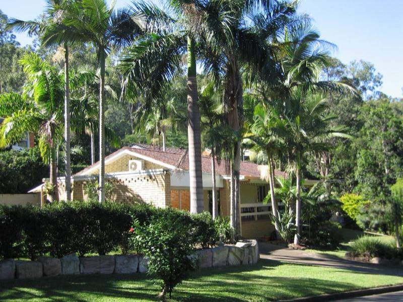 21 Kewarra St, Kenmore, Qld 4069 Property Details