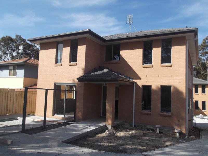 2/279 Sandgate Road, Shortland, NSW 2307