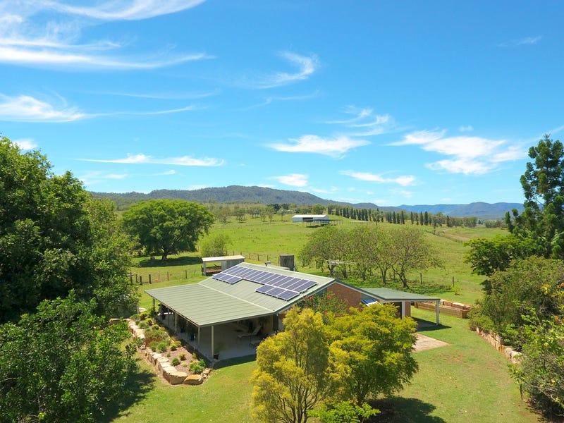 869 Christmas Creek Road, Christmas Creek, QLD 4285