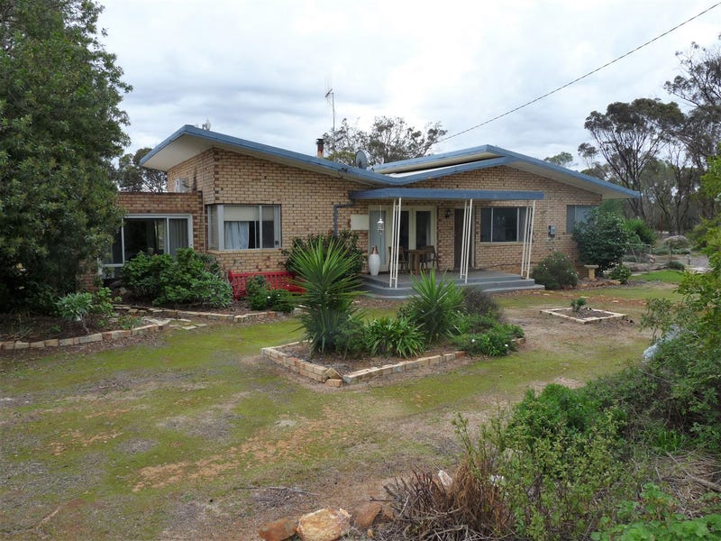 96 Tambellup Road West, Tambellup, WA 6320 Property Details