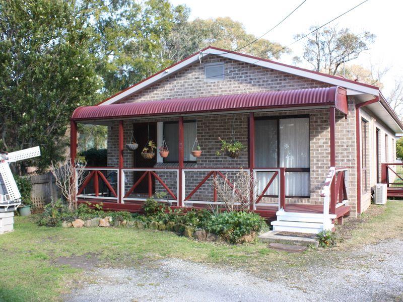 82 Railway Avenue, Colo Vale, NSW 2575