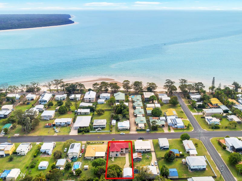 77 Burrum Street, Burrum Heads, Qld 4659