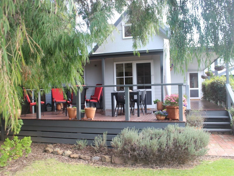 8 Wencliff Court, Newhaven, Vic 3925 House for Sale