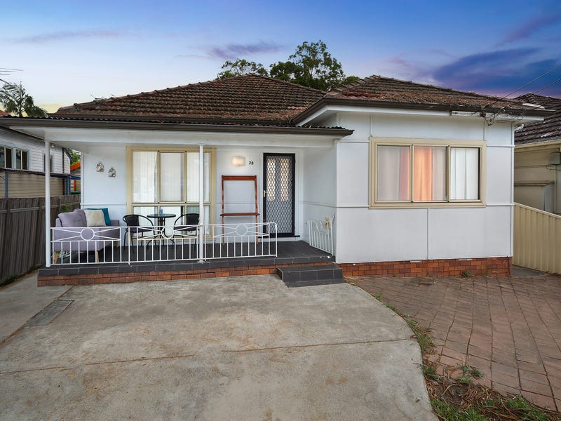 28 Sphinx Street, Padstow, NSW 2211 Property Details