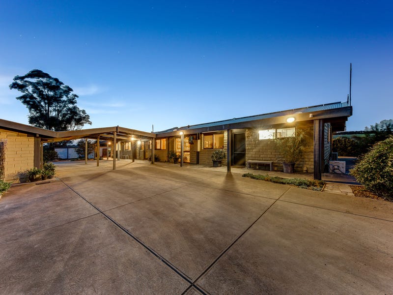 245 Palmer Road, Sunbury, VIC 3429