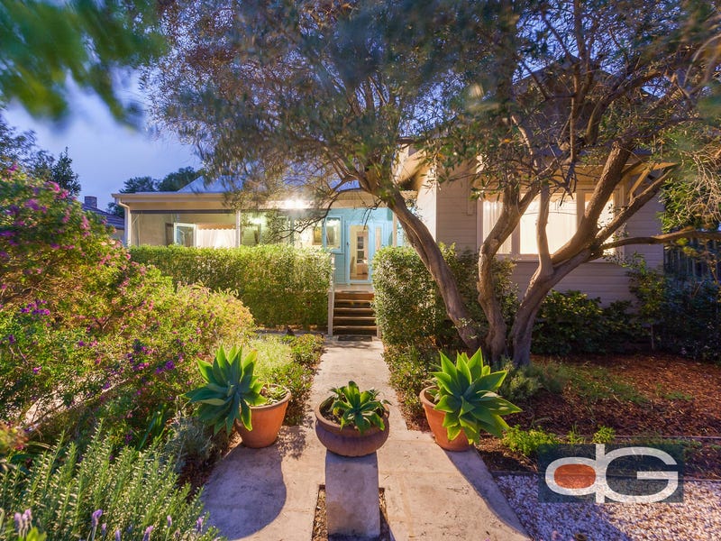 16a Field Street, Beaconsfield, WA 6162 Property Details