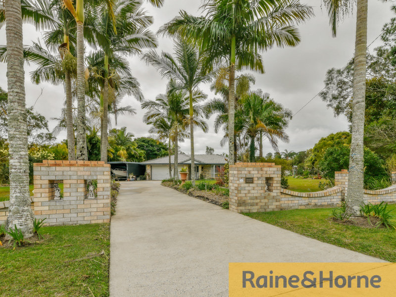 17 Taksan Place, Ningi, Qld 4511