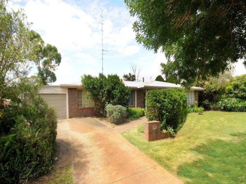 43 Kingsford Smith Drive, Wilsonton, Qld 4350 Property Details