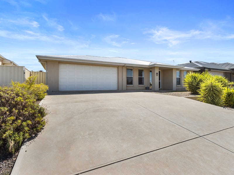 49 Pommern Way, Wallaroo, SA 5556 Property Details