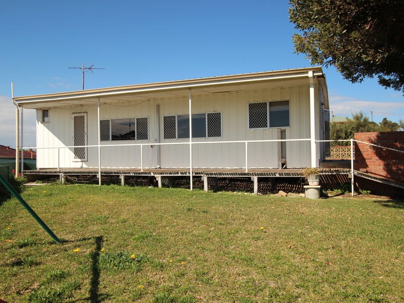 4 Styles Road, Preston Beach, WA 6215