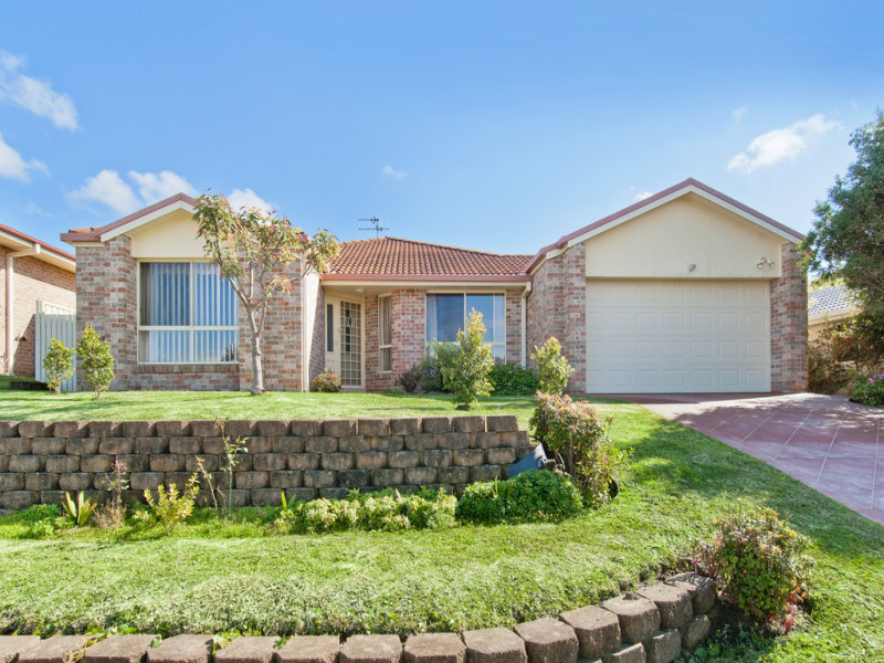 19 Bligh Place, Lake Cathie, NSW 2445