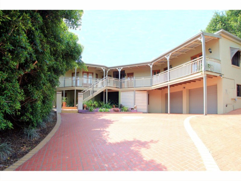 17 Fletcher Terrace, Ormiston, Qld 4160 Property Details