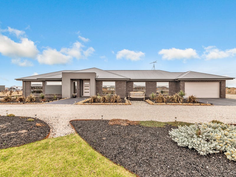 Houses for Sale in Bannockburn, VIC 3331