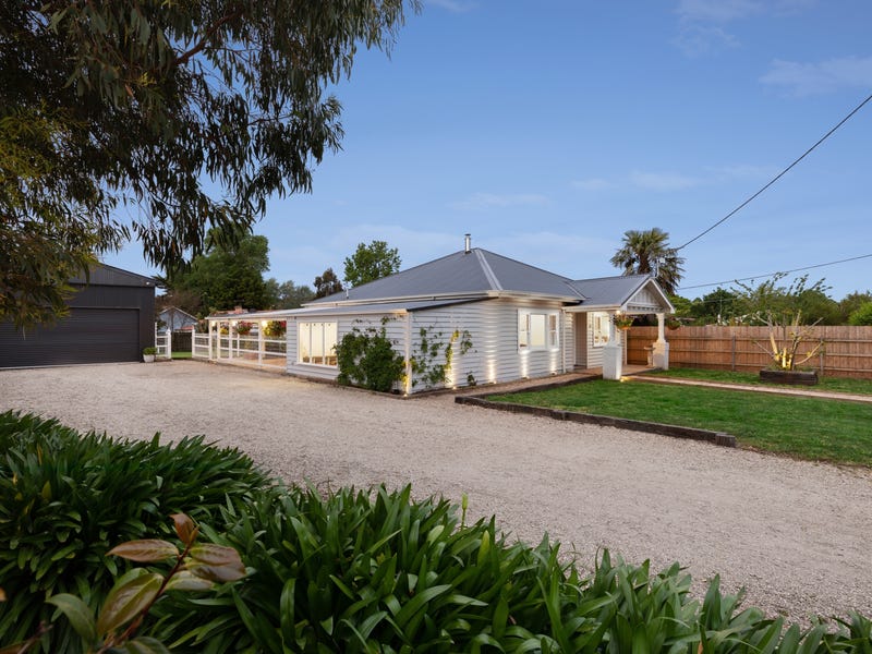 44 Murphy Street, Romsey, Vic 3434 Property Details