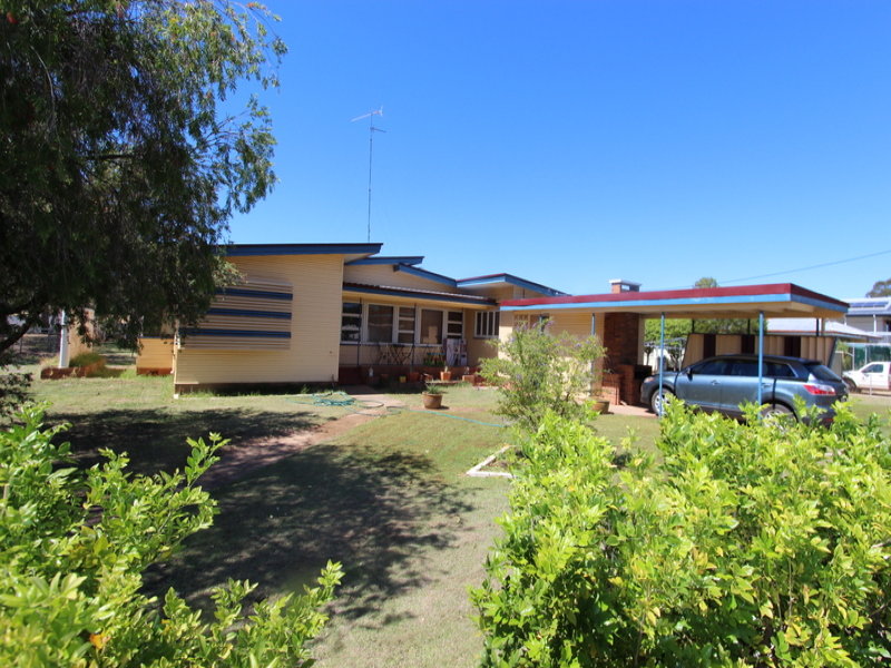 20 Deverell Street, Charleville, Qld 4470 Property Details