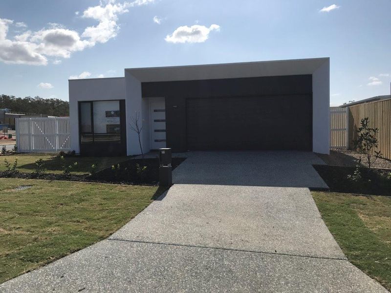 77 The Heights Boulevard, Pimpama, QLD 4209