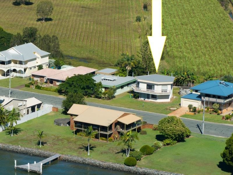 11 Esplanade, Jacobs Well, QLD 4208