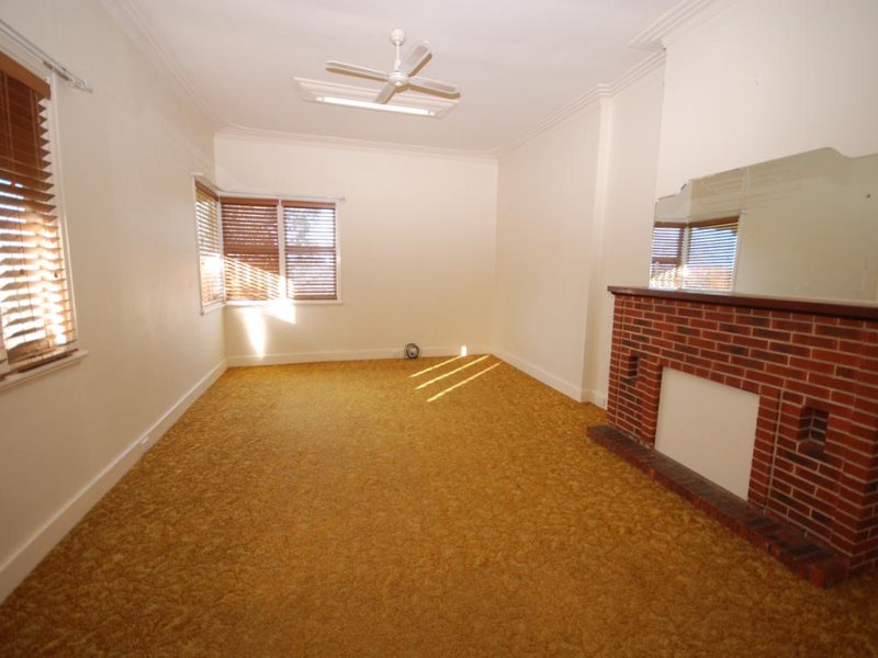 65 Williams Road, Narrogin, WA 6312 Property Details