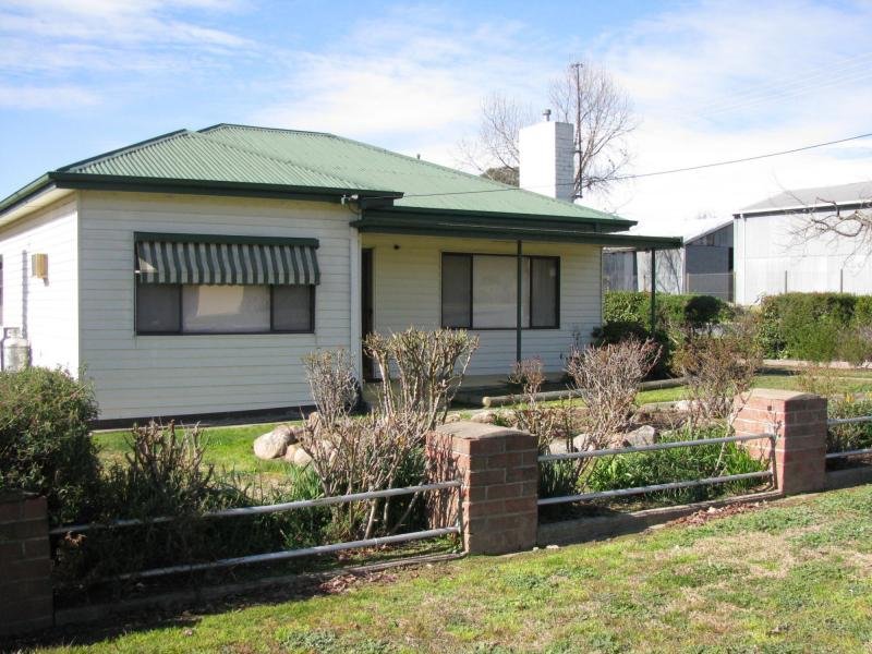 23 Donaldson Street, Corryong, Vic 3707 Property Details