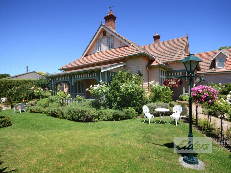 18 Mcculloch Street, Bairnsdale, VIC 3875