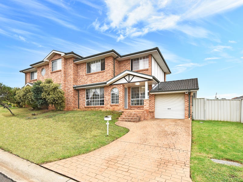 3B Nicholas Cres, Cecil Hills, NSW