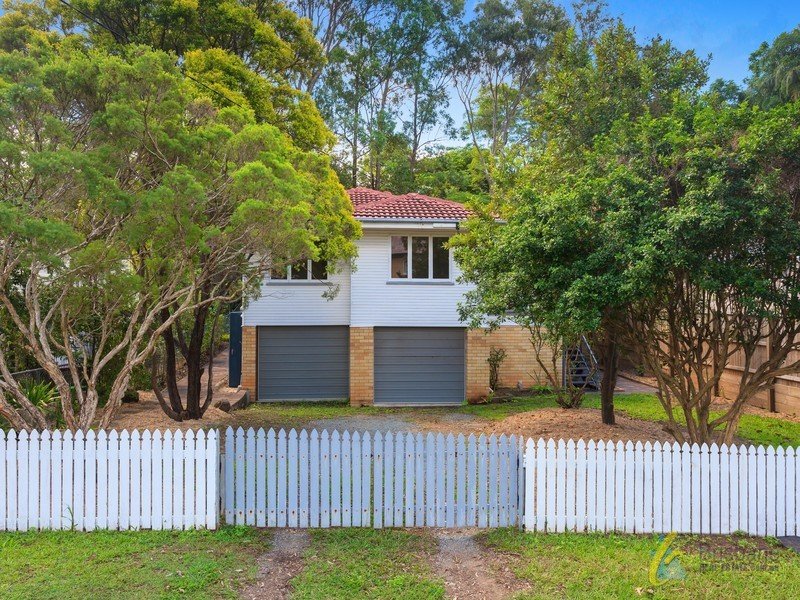 19 Salisbury Street, Indooroopilly, QLD 4068