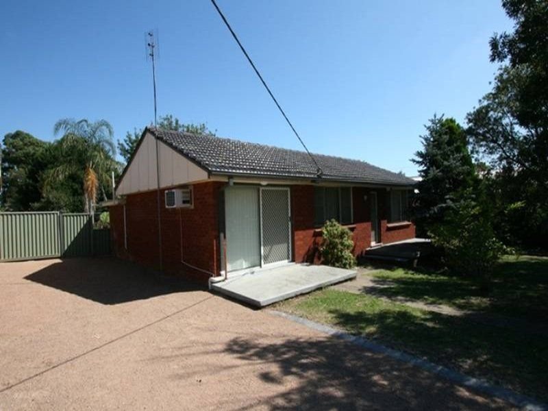 29 Westbourne Avenue, Thirlmere, NSW 2572 Property Details