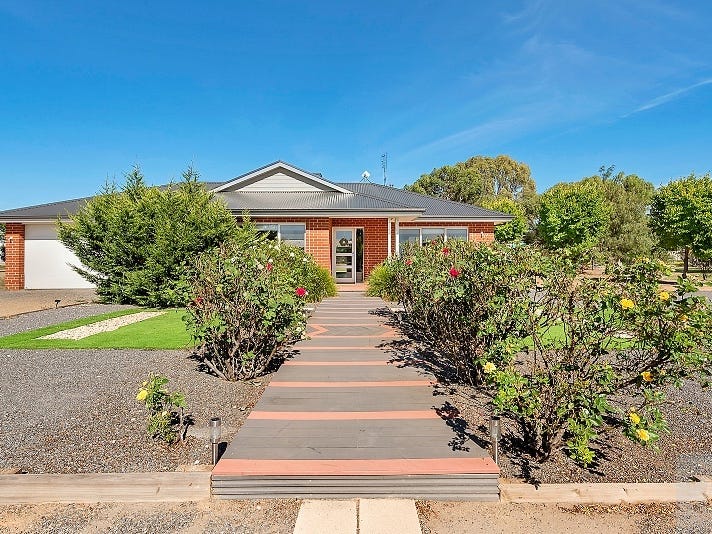 4748 Keogh Drive, Tocumwal, NSW 2714