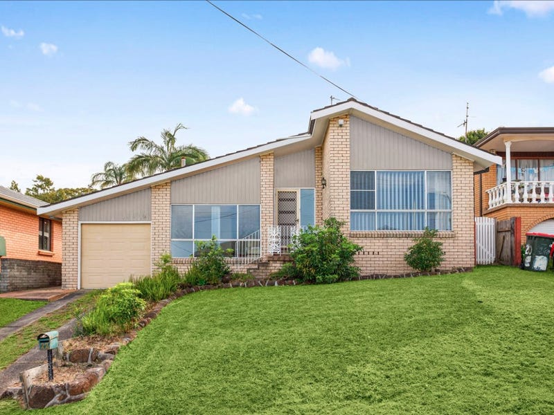 22 Loftus Drive, Barrack Heights, NSW 2528
