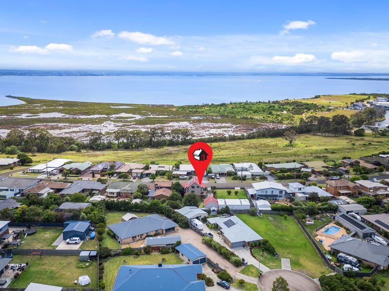 43 FULLARTON DRIVE, Paynesville, Vic 3880 Property Details