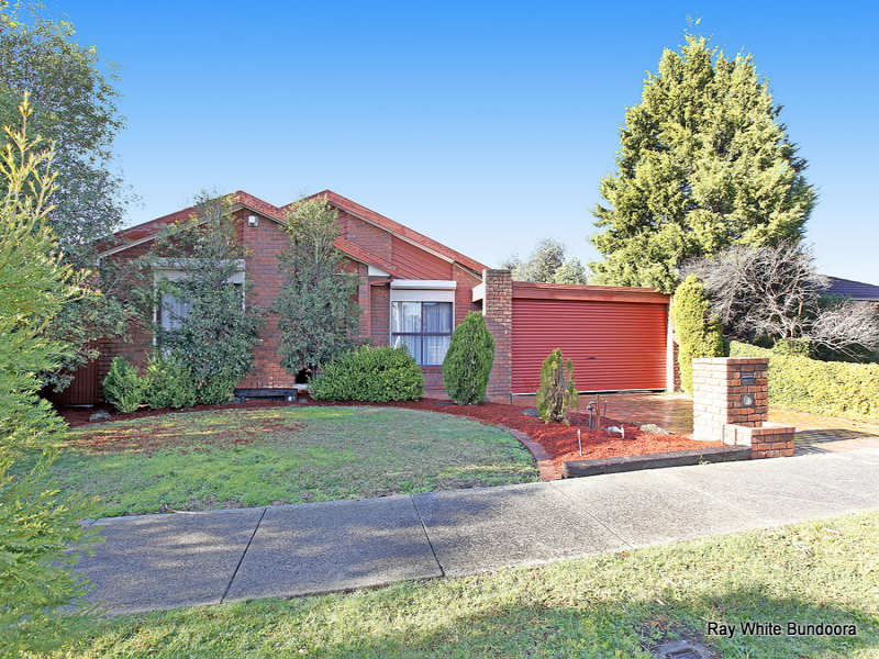 22 Mcclelland Drive, Mill Park, VIC 3082