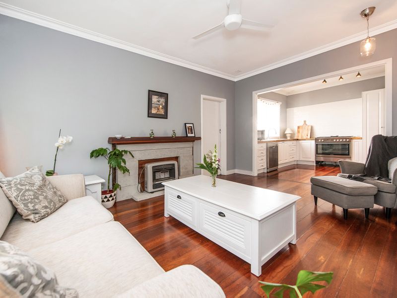 37 Collick Street, Hilton, WA 6163