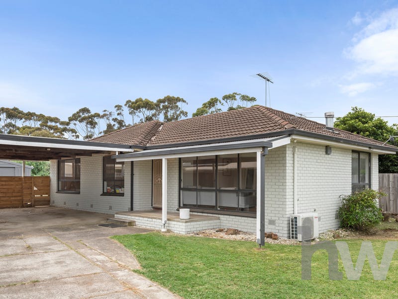 11 Patullos Road, Lara, Vic 3212 House for Sale