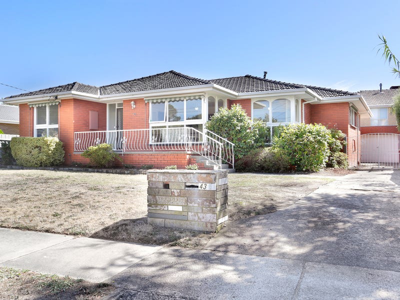43 Cambridge Drive, Glen Waverley, VIC 3150